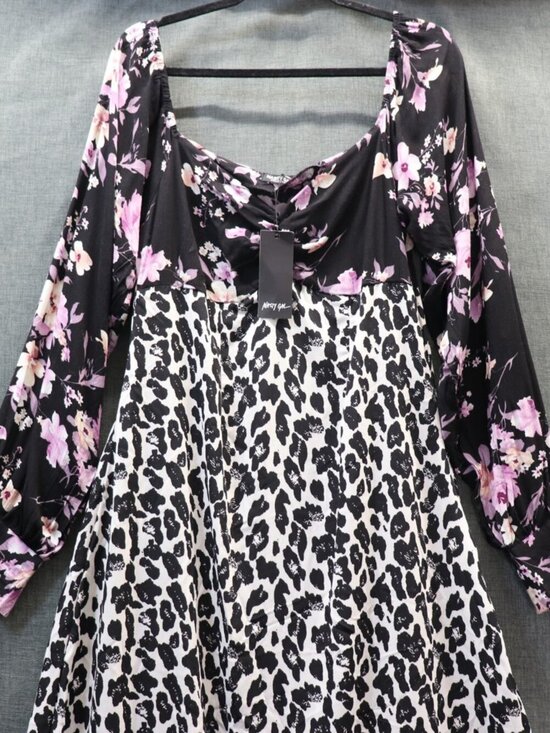 Nasty Gal Dresses & Skirts - Nasty Gal Print Mix Maxi Dress 8 NWT Leopard Floral Empire Waist Long Sleeve